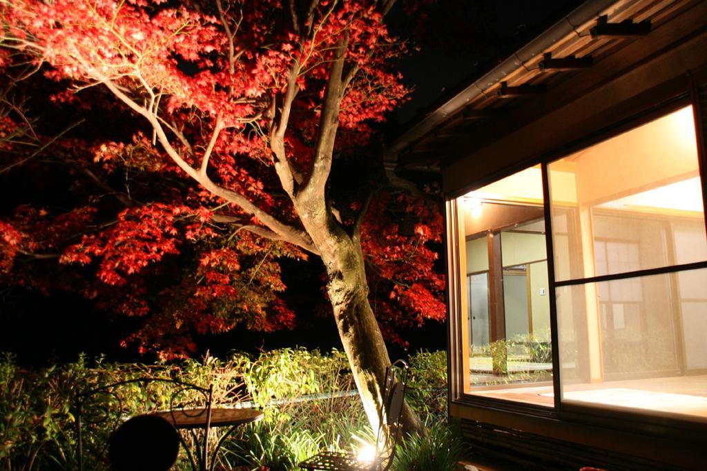 Hotel Akigawakeikoku Kinkoukaku Akiruno Exterior foto